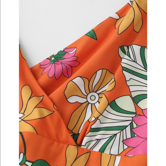 1 left! Small Gorgeous floral print dress - Picture 2 of 4